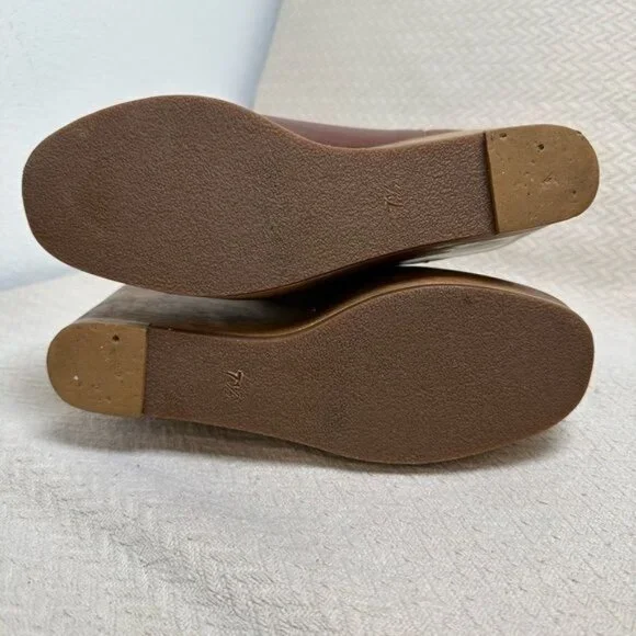 Brown Leather Heeled Boots - Picture 10 of 10